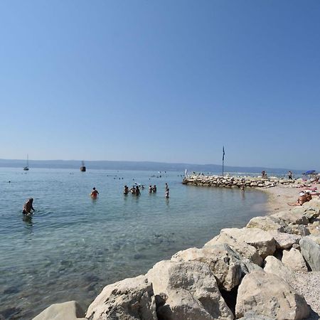 Apartment Sreta Omiš Esterno foto